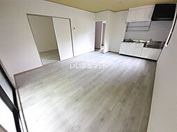 筑豊電気鉄道 楠橋駅 徒歩10分の賃貸アパート 1階2LDKのリビング/ダイニング