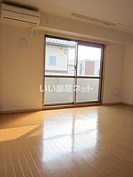 ヴェルセア 205 2階1LDKのリビング/ダイニング