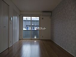 エルシオン A棟 102 1階1Kのリビング/ダイニング