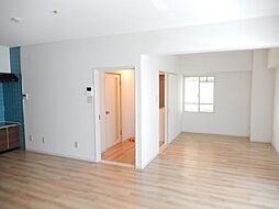 広島電鉄宮島線 佐伯区役所前駅 徒歩17分の賃貸マンション 2階2LDKのリビング/ダイニング