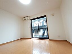 サン・friendsタツミII 103 1階1Kのリビング/ダイニング