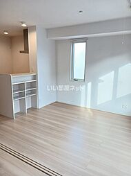 undrops 201 2階1LDKのリビング/ダイニング