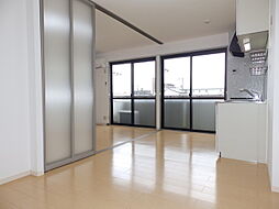 ロードキャッスル　B棟 B202 2階2DKのリビング/ダイニング