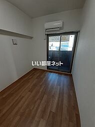 リフレスロイヤルシティIV 503 5階ワンルームのリビング/ダイニング