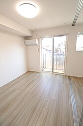 ラスール　B棟 B102 1階1LDKのリビング/ダイニング