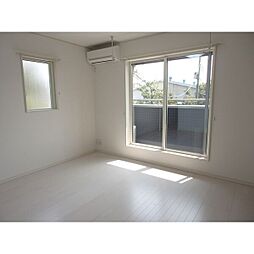 シャ・ノワール 201 2階1Kのリビング/ダイニング