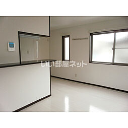 シャルマンＫ 102 1階2LDKのリビング/ダイニング