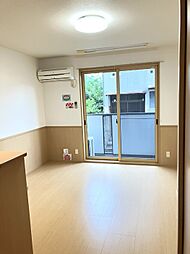 パレンティーアＳＡＩＫＡ 101 1階ワンルームのリビング/ダイニング