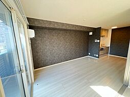 サザンコースト天神 202 2階1LDKのリビング/ダイニング