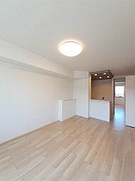 ソレイユ　ルヴァン 305 3階1LDKのリビング/ダイニング