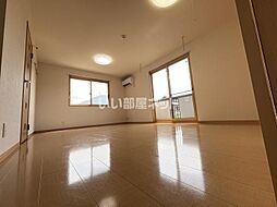 ＫＮＫＳ　ステラ 105 1階1Kのリビング/ダイニング