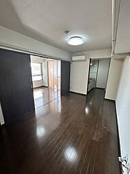 七福マンション　八幡町 601 6階3DKのリビング/ダイニング