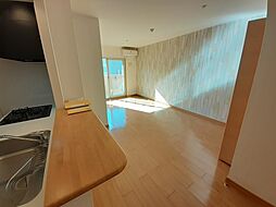 オーシャンロードタウンV・VI B103 1階2LDKのリビング/ダイニング