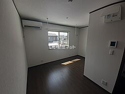 ル・メイユール東宮野目B棟 203 2階ワンルームのリビング/ダイニング