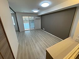 プリュスフォンテーヌ 101 1階1LDKのリビング/ダイニング