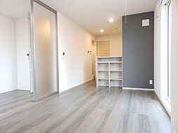 カーサ アリーナ 303 3階1LDKのリビング/ダイニング