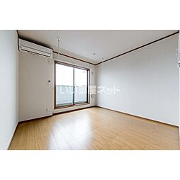 グランフロント大和 203 2階1Kのリビング/ダイニング