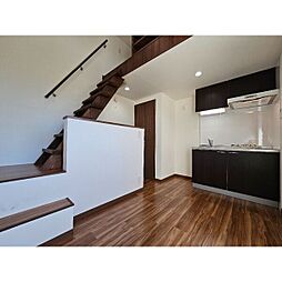 ウィングコート本城 102 1階1Kのリビング/ダイニング