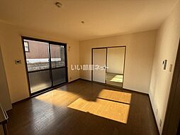 ハイカムール八科　B棟 B101 1階2DKのリビング/ダイニング