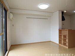 ＧＬＯＲＹ　Ｂ 203 2階ワンルームのリビング/ダイニング