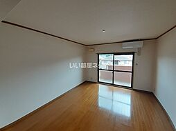 アップルIII 107 1階1Kのリビング/ダイニング