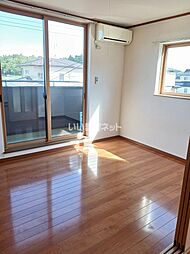 すまいる18番館 201 2階1LDKのリビング/ダイニング