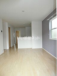 ベルローゼ 203 2階3LDKのリビング/ダイニング