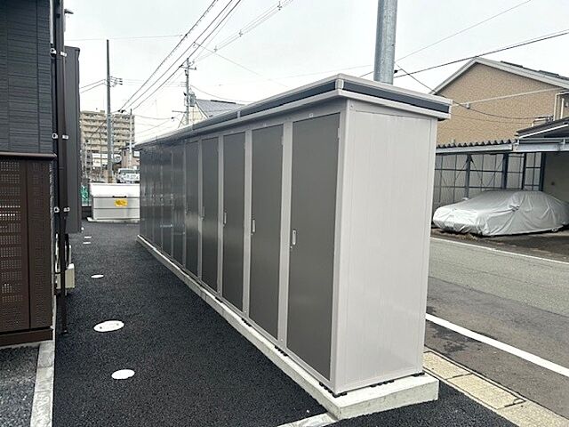 その他