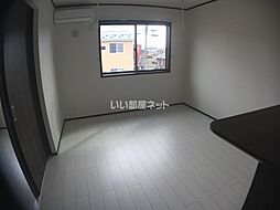 Crest尼沼A棟 203 2階1LDKのリビング/ダイニング