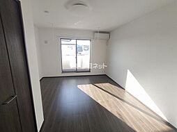 P.court 203 2階ワンルームのリビング/ダイニング