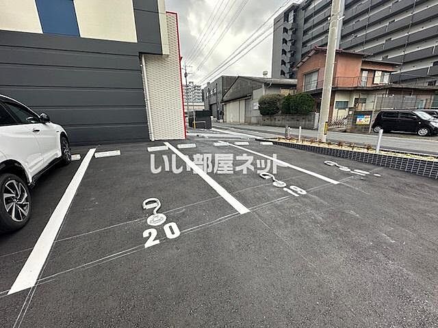 21 / 31