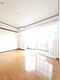 リビング...