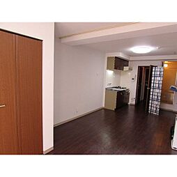 ミラバ澄川 201 2階1LDKのリビング/ダイニング