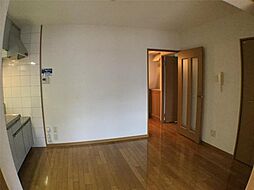 ユーミーいちまるV 303 3階3DKのリビング/ダイニング