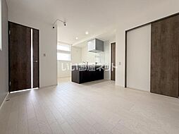 シンビオシスM7 101 1階1LDKのリビング/ダイニング