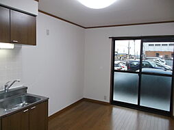 ライフステージ栗田 102 1階2DKのリビング/ダイニング