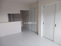 Avanti(アヴァンティ・古川) 105 1階1LDKのリビング/ダイニング