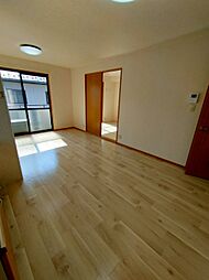 グリーンビュー 201 2階2LDKのリビング/ダイニング