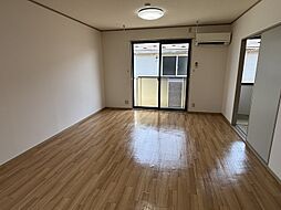 エルパレス江端　B 201 2階2LDKのリビング/ダイニング