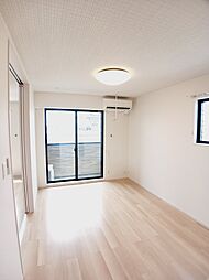 アジュガ・II 103 1階1LDKのリビング/ダイニング