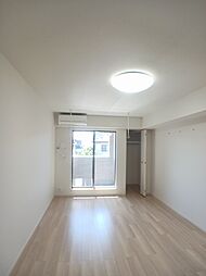 メゾン・デュ・レ 202 2階1LDKのリビング/ダイニング