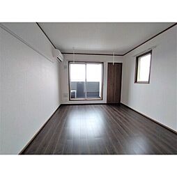 ノルウェーの森 201 2階1Kのリビング/ダイニング