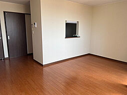ウーヌス 202 2階1LDKのリビング/ダイニング