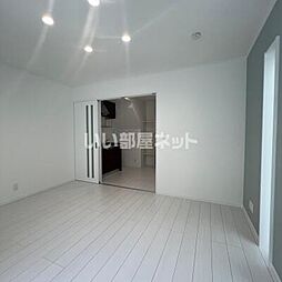 ラニモアナ高梨 101 1階1Kのリビング/ダイニング