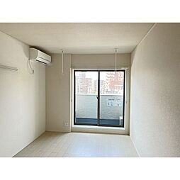 榮(サカエ) 301 3階1Kのリビング/ダイニング