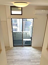 ａｌｐｈａ・ＴＨＥ・ＴＥＲＲＡＣＥ　駅南通り A0201 2階ワンルームのリビング/ダイニング