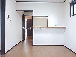 レユシール 201 2階2DKのリビング/ダイニング