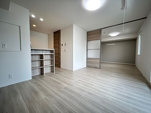 リビング/ダイニング