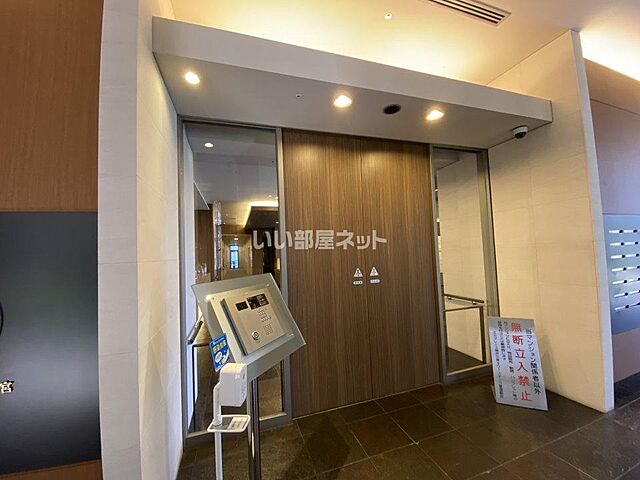 エントランス