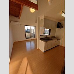 CCR2010 112 1階2LDKのリビング/ダイニング